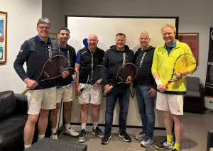 Herren 50 erfolgreich, Herren-Teams mit knappen Niederlagen