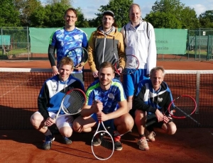 Die Herren I feiern einen klaren 8:1-Sieg in Altenberge