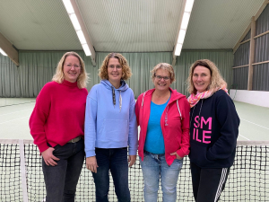 v.l.: Alexandra Sohn, Astrid Struffert, Tina Demmer, Maria Jäger