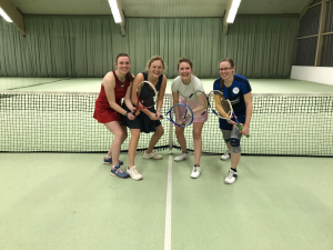 Die Damen II besiegten den Tabellenzweiten TuS Sythen.