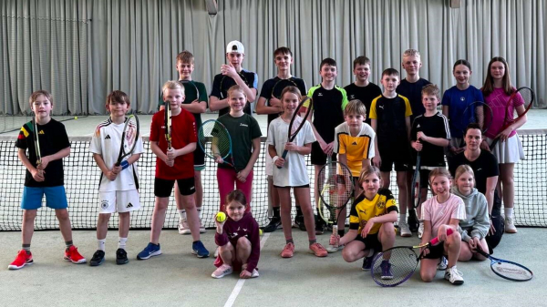 23 Kinder und Jugendliche besuchten den sportlichen und offiziellen Teil der Jugendversammlung am vergangenen Sonntag. Foto: TCO