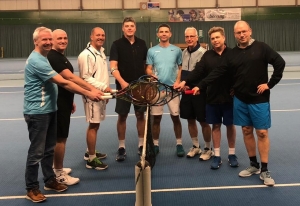 Die Herren 40 des TCO unterlagen beim Tabellenführer Ibbenbüren mit 1:5